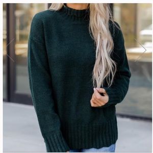 Pink Lily- Green- Scallop Sweater- Size Medium